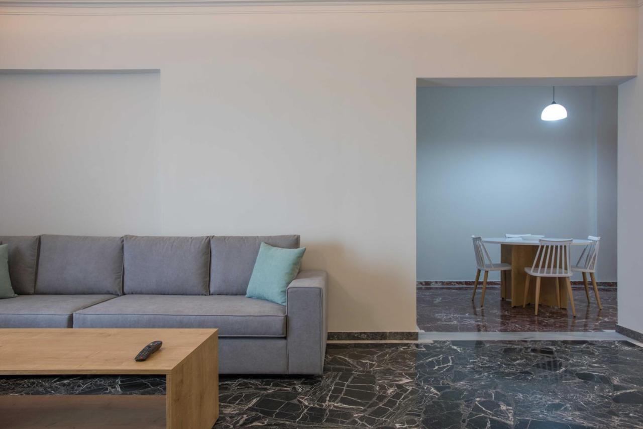 Central Spacious Apt Close To Port-Sites W/View 2 Heraklion  Exterior photo