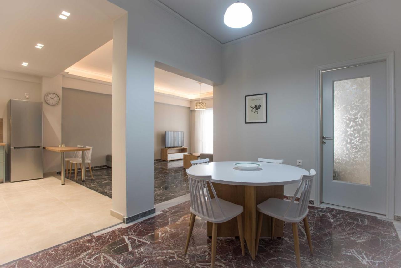 Central Spacious Apt Close To Port-Sites W/View 2 Heraklion  Exterior photo